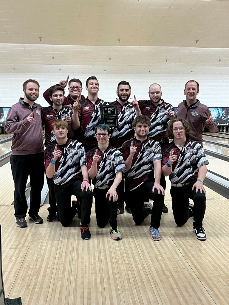 Crimson Wave Men’s Bowling wins team title at USBC Intercollegiate Sectional